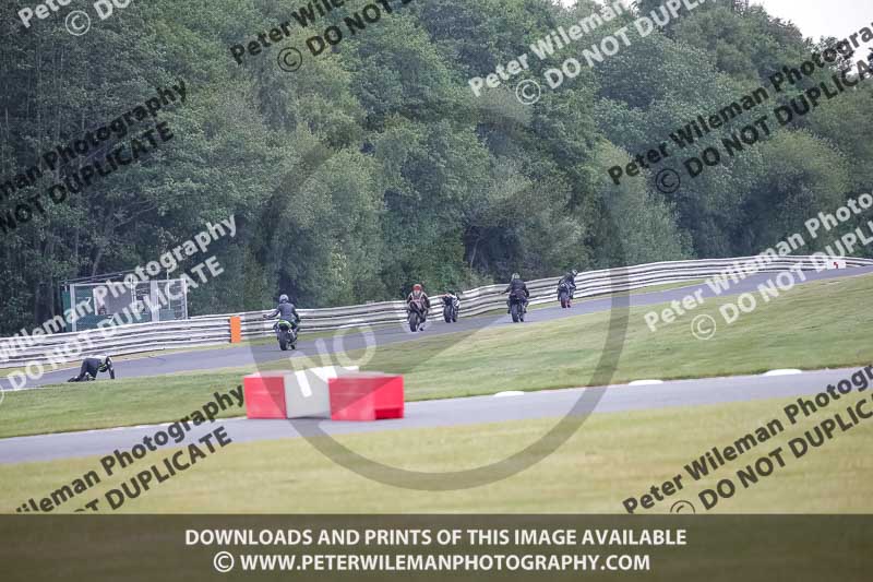 anglesey;brands hatch;cadwell park;croft;donington park;enduro digital images;event digital images;eventdigitalimages;mallory;no limits;oulton park;peter wileman photography;racing digital images;silverstone;snetterton;trackday digital images;trackday photos;vmcc banbury run;welsh 2 day enduro